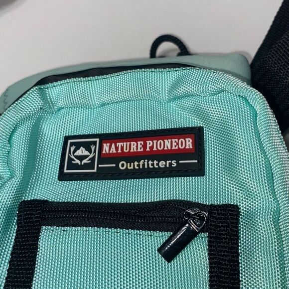 NATURE PIONEOR Green Neoprene Insulated Water Bottle Carrying Holder - Picture 2 of 5